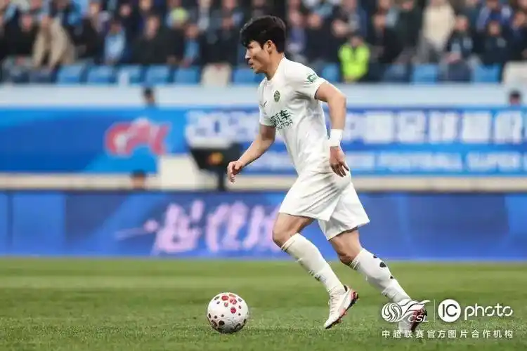 越南超级联赛：黄安嘉莱 VS 河内FC